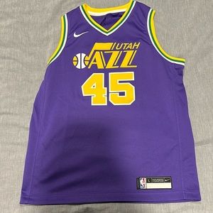 Donovan Mitchell jersey